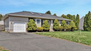 22 Donna Drive, Baiting Hollow, NY 11933