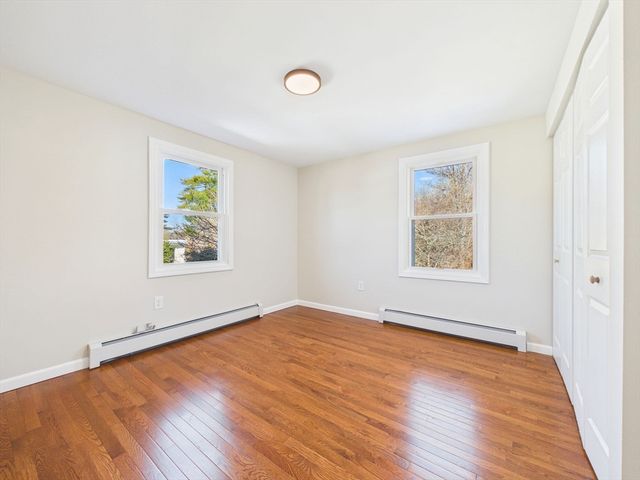 37 Maxine St, New Bedford, MA 02745