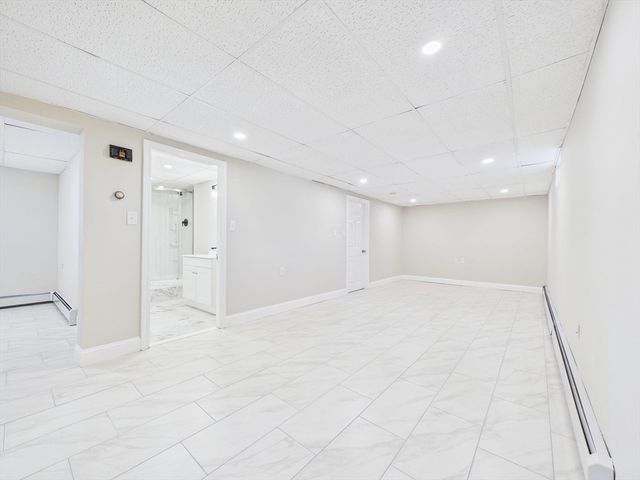 37 Maxine St, New Bedford, MA 02745