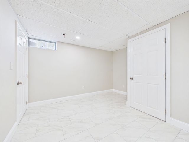 37 Maxine St, New Bedford, MA 02745