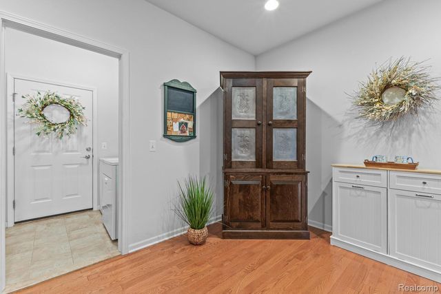 3333 Grove Lane, Auburn Hills, MI 48326