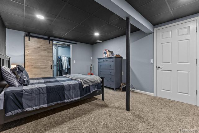 3333 Grove Lane, Auburn Hills, MI 48326