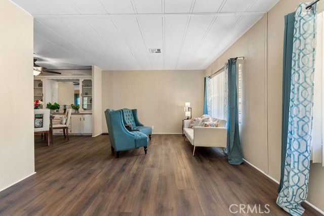 13393 Mariposa #99 Road 99, Victorville, CA 92395