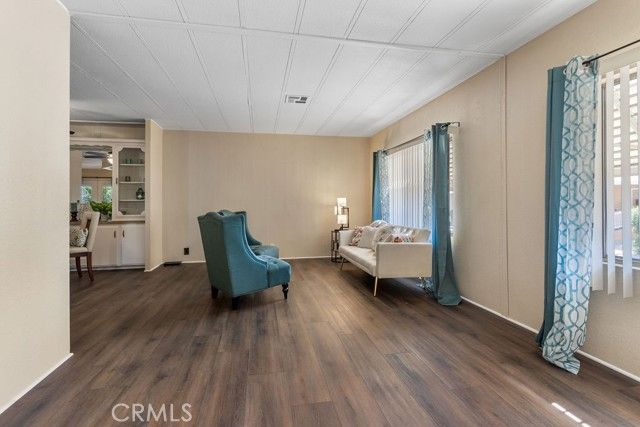 13393 Mariposa #99 Road 99, Victorville, CA 92395