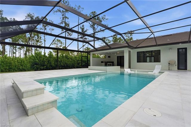 181 18th AVE NW, Naples, FL 34120