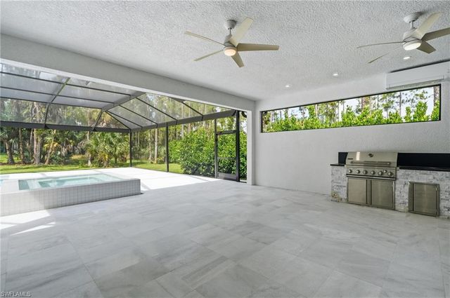 181 18th AVE NW, Naples, FL 34120