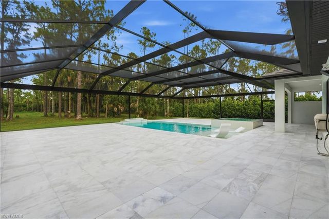 181 18th AVE NW, Naples, FL 34120