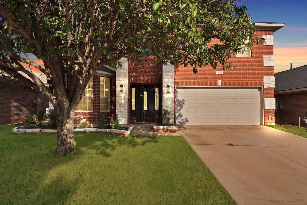 11005 Fawn Valley Drive, Fort Worth, TX 76140 — exterior