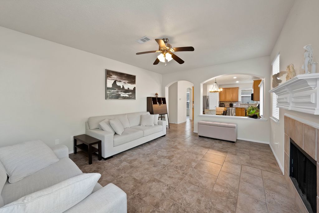 11005 Fawn Valley Drive, Fort Worth, TX 76140 — photo 5