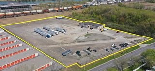 2000 Dolton Road 2000, Calumet City, IL 60409