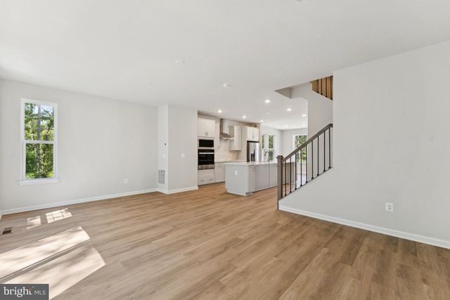 10184 KINGS GROVE WAY, Damascus, MD 20872