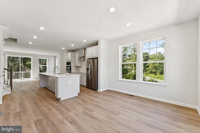 10184 KINGS GROVE WAY, Damascus, MD 20872