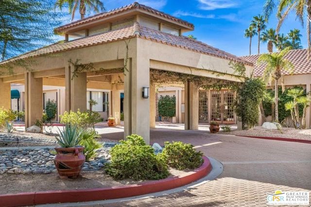28715 Isleta Court, Cathedral City, CA 92234