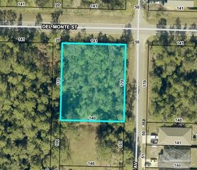 2991 N 24th Ave, Milton, FL 32571