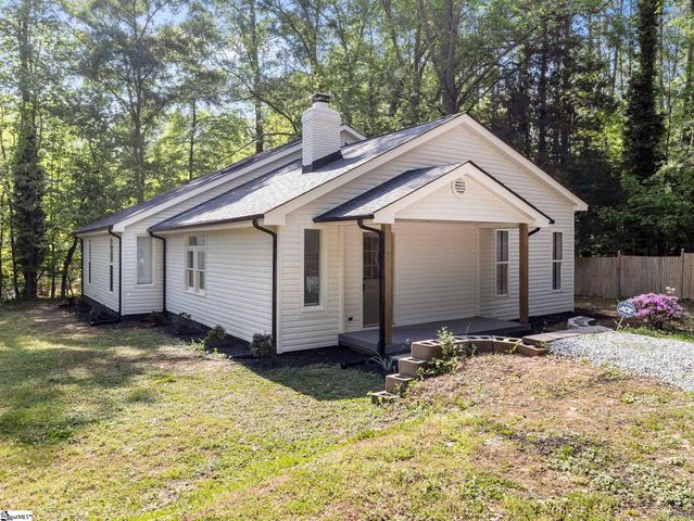 21298 E 76 Highway, Laurens, SC 29360