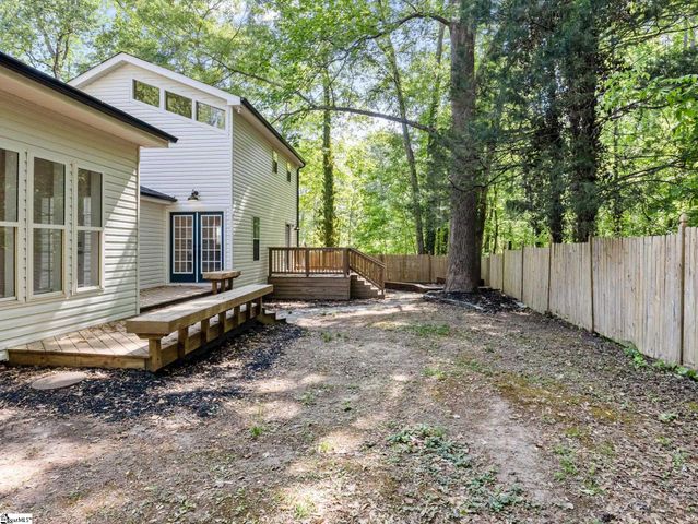 21298 E 76 Highway, Laurens, SC 29360