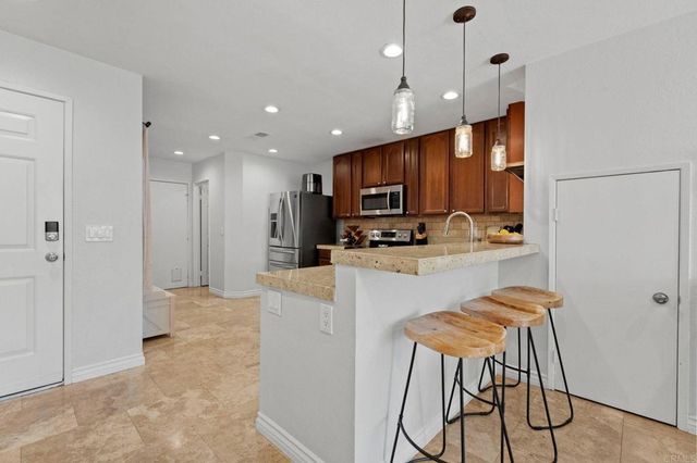 13803 Pinkard Way 15, El Cajon, CA 92021