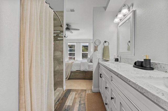 13803 Pinkard Way 15, El Cajon, CA 92021