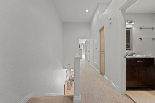 13803 Pinkard Way 15, El Cajon, CA 92021