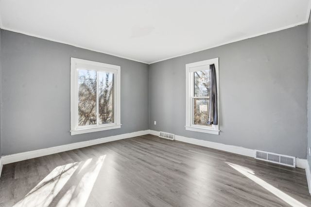 2626 Brady Street, Davenport, IA 52803
