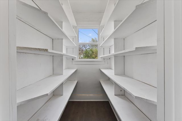 859 Greenwood Ave, Clarksville, TN 37040