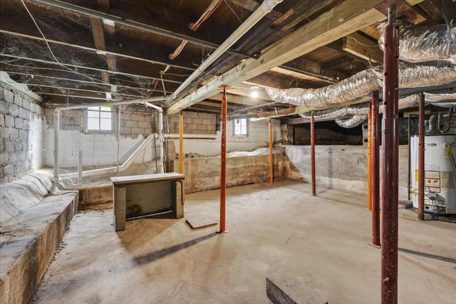 859 Greenwood Ave, Clarksville, TN 37040