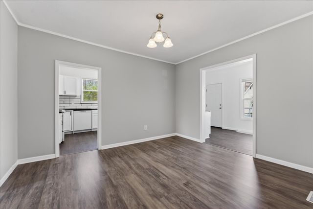 859 Greenwood Ave, Clarksville, TN 37040