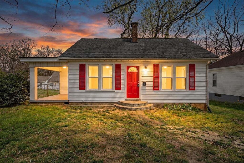 859 Greenwood Ave, Clarksville, TN 37040