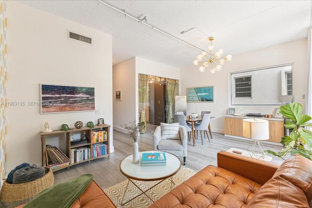 1700 Meridian Ave 203, Miami Beach, FL 33139