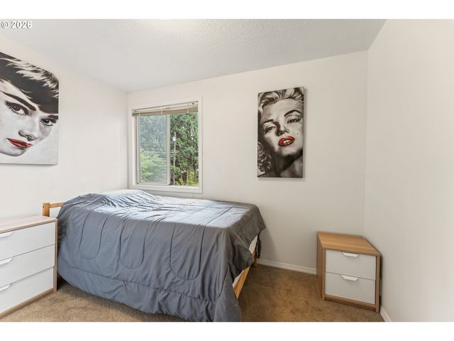 11131 Sw 45TH Ave, Portland, OR 97219