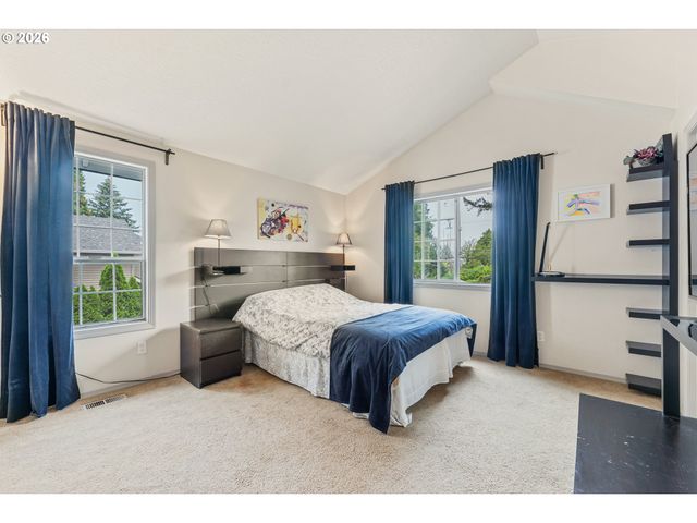 11131 Sw 45TH Ave, Portland, OR 97219