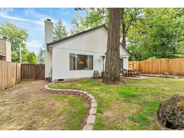 11131 Sw 45TH Ave, Portland, OR 97219