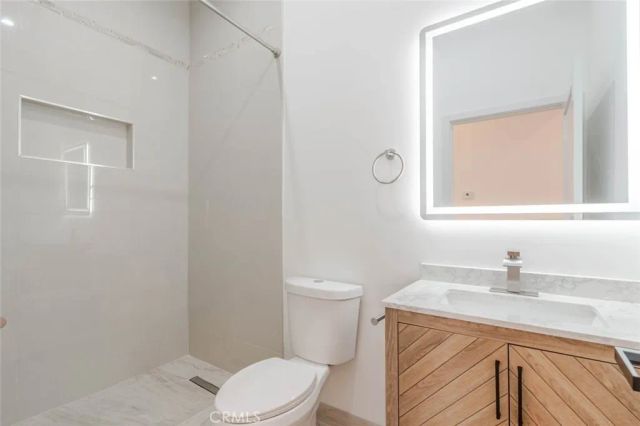 6852 Ranchito Avenue, Van Nuys, CA 91405