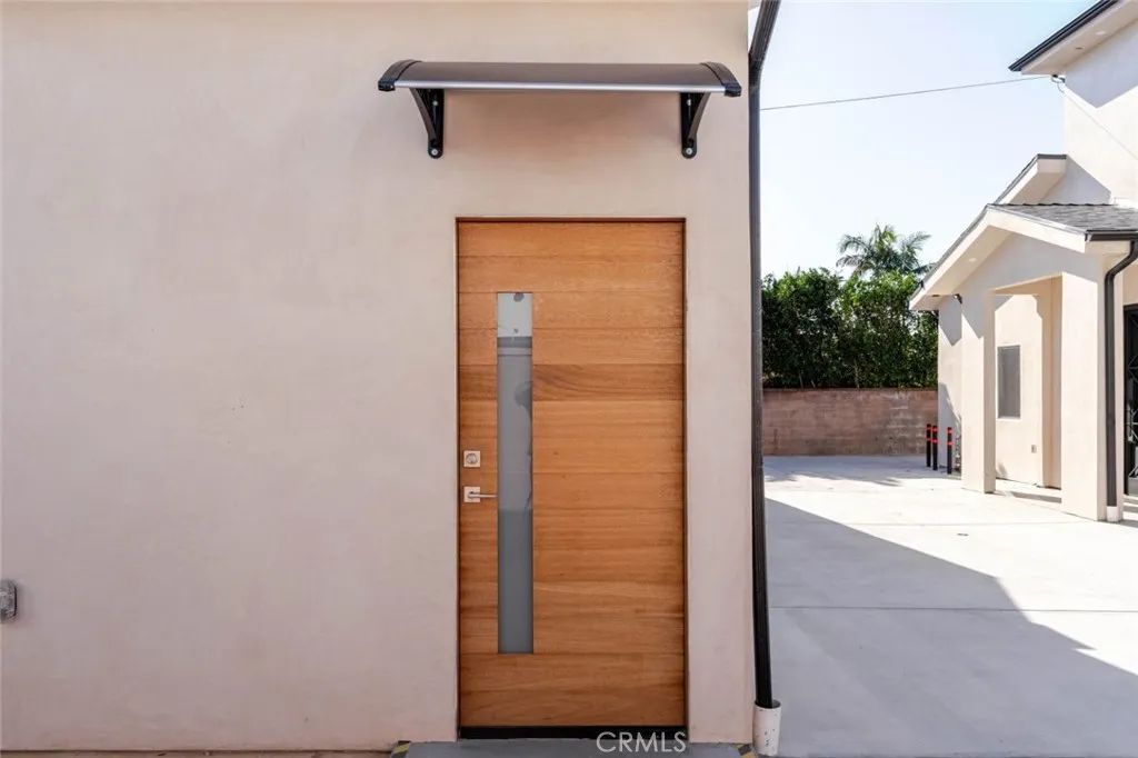 6852 Ranchito Avenue, Van Nuys, CA 91405