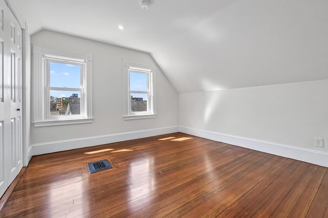 56 Frankiln Steet 56, Melrose, MA 02176