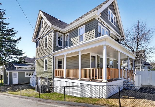 56 Frankiln Steet 56, Melrose, MA 02176