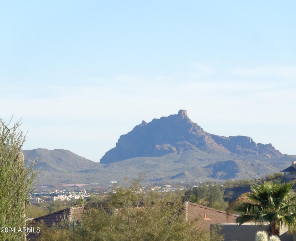 16879 N STONERIDGE Court 40, Fountain Hills, AZ 85268 — photo 2