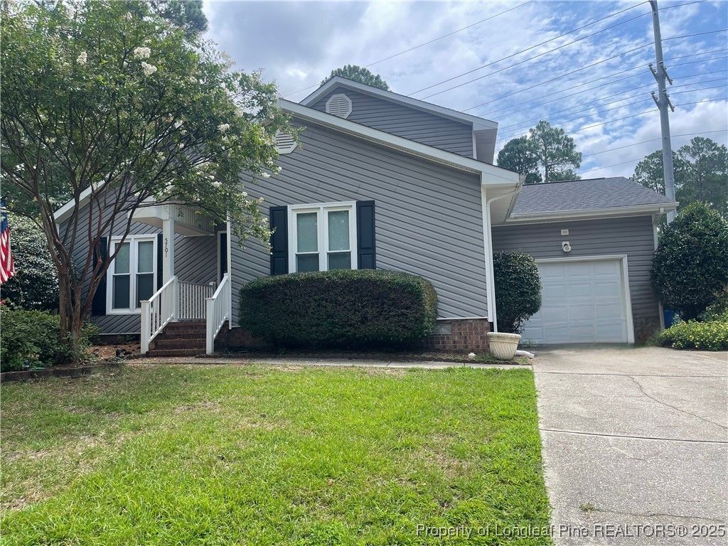 5701 Paradise Court, Fayetteville, NC 28314
