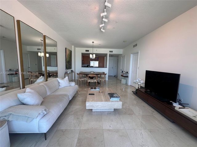 7900 Harbor Island Drive 1424, North Bay Village, FL 33141
