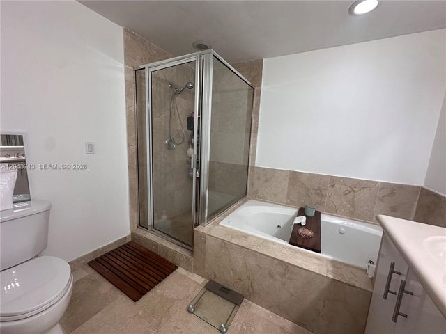 7900 Harbor Island Drive 1424, North Bay Village, FL 33141