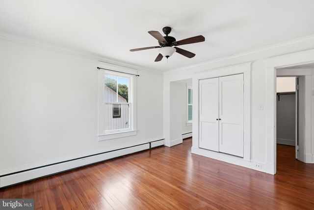 6924 SUNDOWN RD, Laytonsville, MD 20882