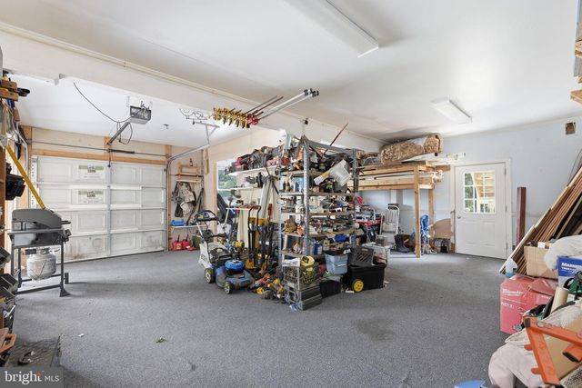 6924 SUNDOWN RD, Laytonsville, MD 20882
