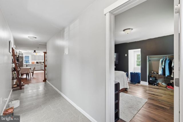 6924 SUNDOWN RD, Laytonsville, MD 20882