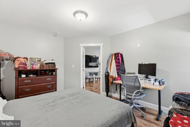 6924 SUNDOWN RD, Laytonsville, MD 20882