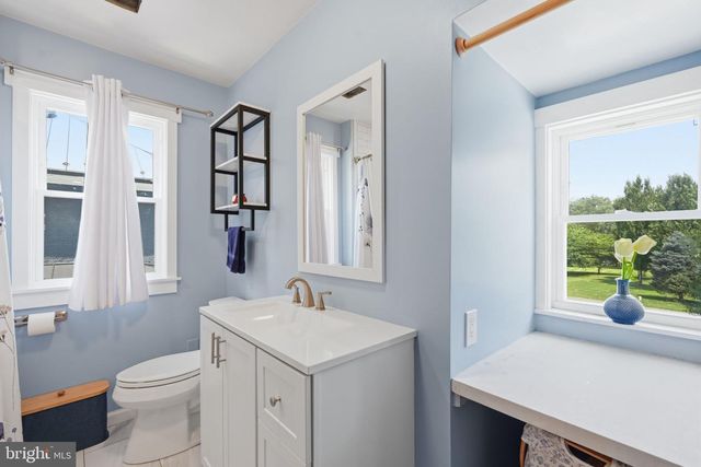 6924 SUNDOWN RD, Laytonsville, MD 20882