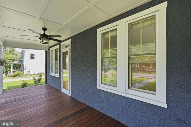 6924 SUNDOWN RD, Laytonsville, MD 20882
