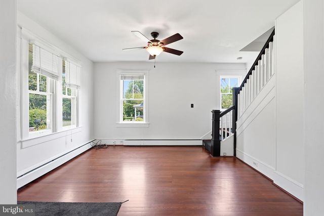 6924 SUNDOWN RD, Laytonsville, MD 20882