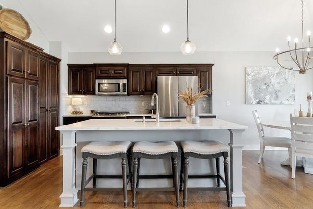 21619 W 177 Court, Olathe, KS 66062