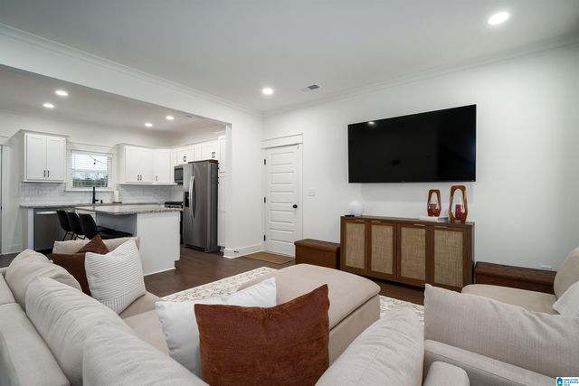 1027 SYDNEY PARK, Birmingham, AL 35211