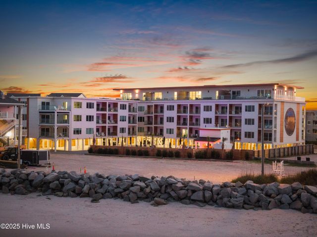 1800 Canal Drive 309, Carolina Beach, NC 28428